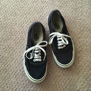 VANS Authentic Black Shoes